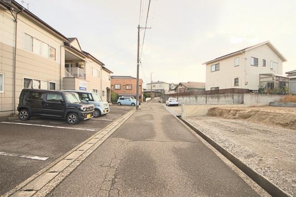 クレイドルガーデン東区白銀第6　1号棟(全2棟)