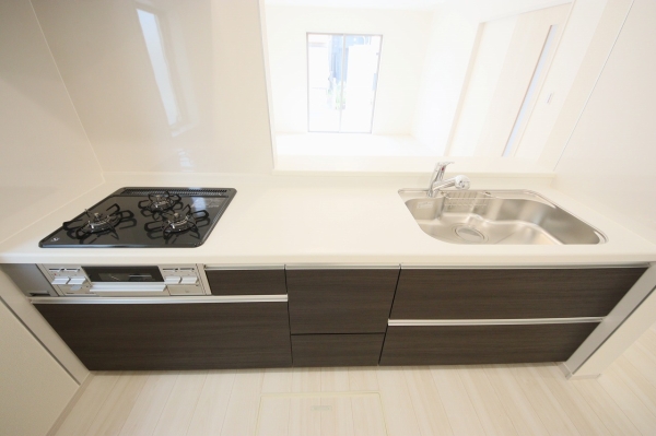 新潟市西区小針５丁目の中古一戸建て