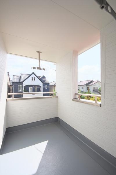 新潟市西区小針５丁目の中古一戸建て