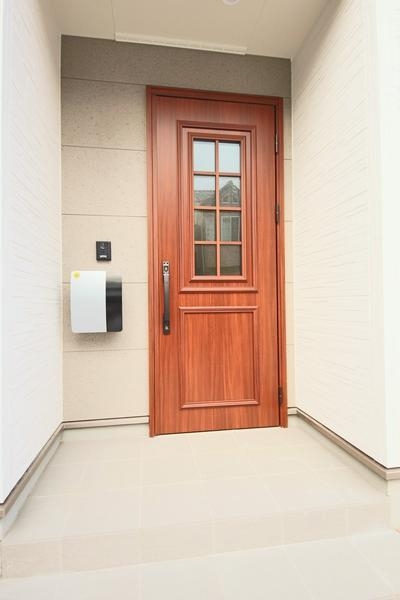 新潟市西区小針５丁目の中古一戸建て