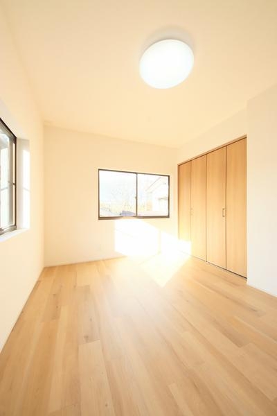 新潟市西区小新西２丁目の中古一戸建て