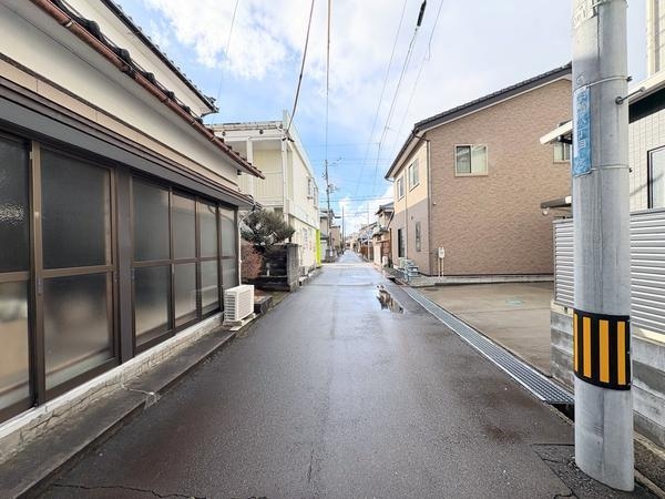 東区中山8丁目　売地