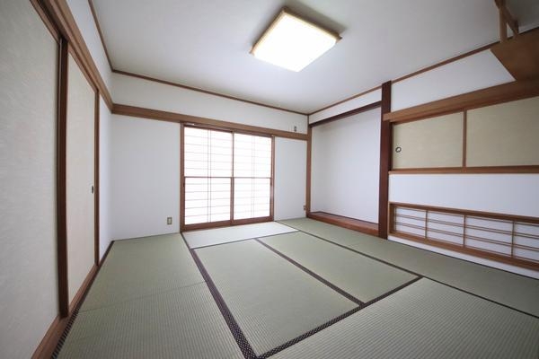 新潟市西区鳥原の中古一戸建て