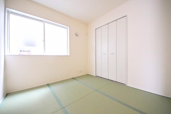 新潟市西区坂井東６丁目の新築一戸建