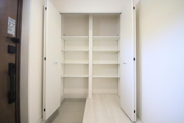新潟市西区坂井東６丁目の新築一戸建