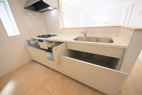 新潟市西区坂井東５丁目の新築一戸建