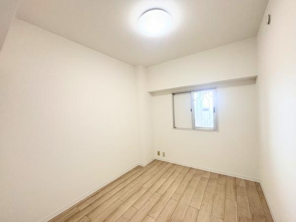 日東サンシャイン青山A棟