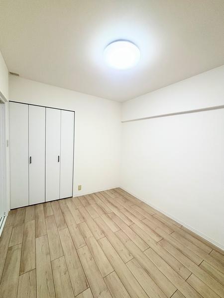 日東サンシャイン青山A棟