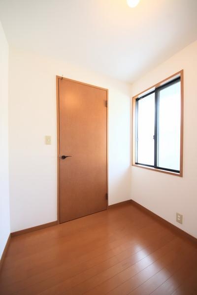 新潟市東区中島２丁目の中古一戸建て