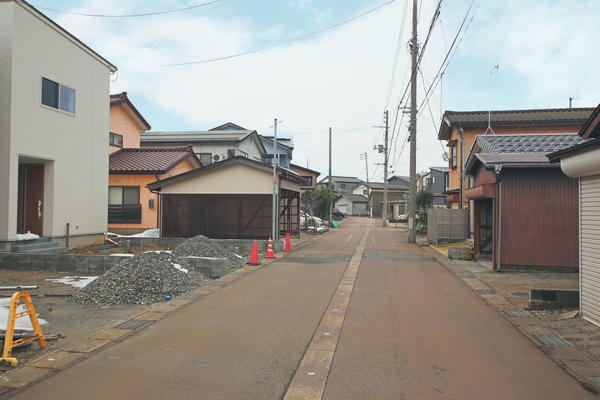 長岡市城岡3丁目1号棟　新築戸建