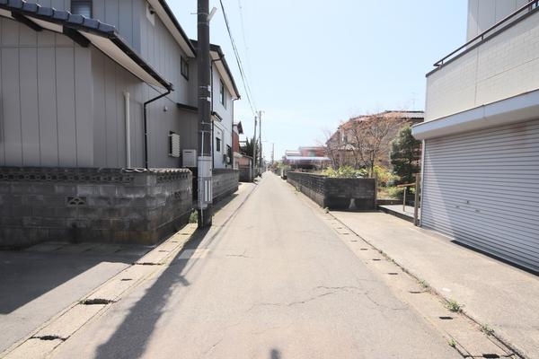 秋葉区吉岡町第1　2号棟　全2棟