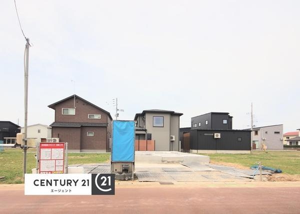 長岡市稲保南1丁目　新築戸建