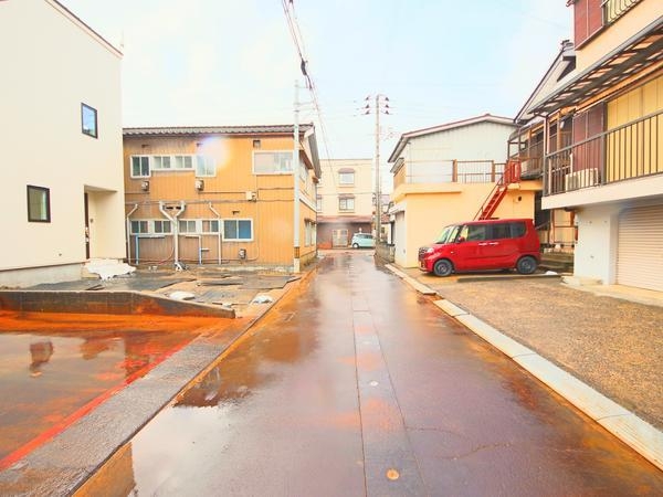 長岡市東栄3丁目　新築戸建