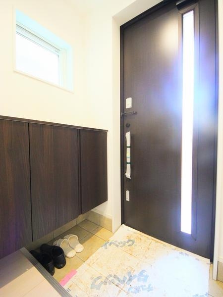 長岡市東栄3丁目　新築戸建