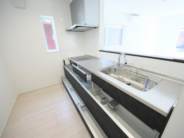 長岡市寿3丁目２　新築戸建