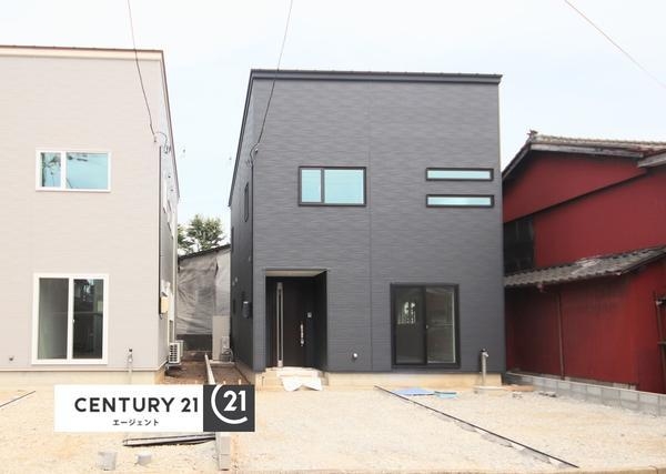 長岡市寿3丁目２　新築戸建