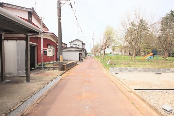 長岡市寿3丁目１　新築戸建