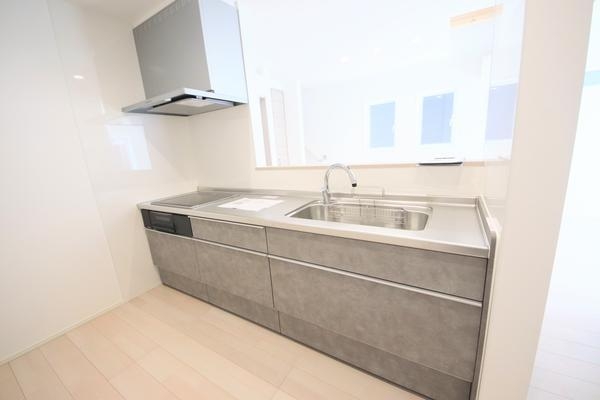 長岡市寿3丁目１　新築戸建