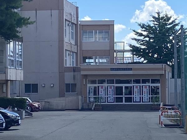 長岡市中沢第2　1号棟　(全2棟)(長岡市立栖吉中学校)