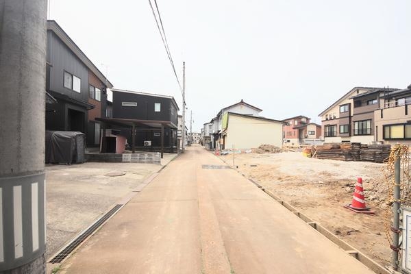 長岡市中沢第2　1号棟　全2棟
