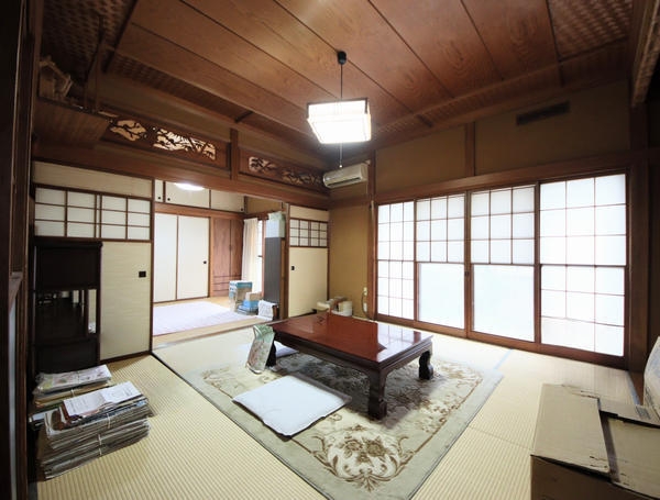 東区江南6丁目　中古戸建