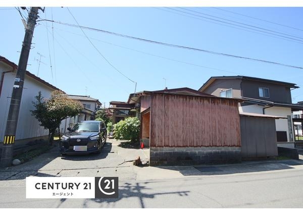 新発田市東新町3丁目　売地