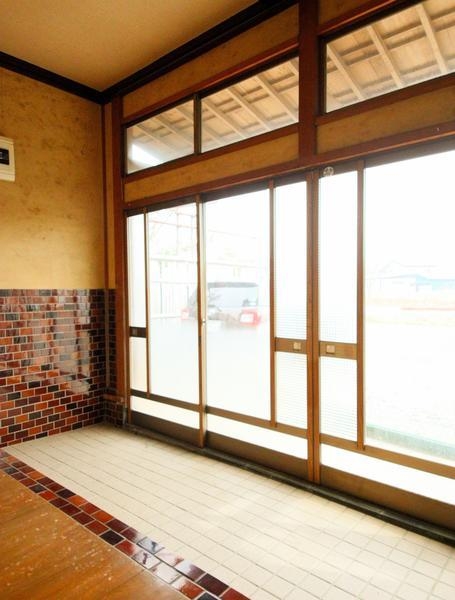 東区新川町　中古戸建