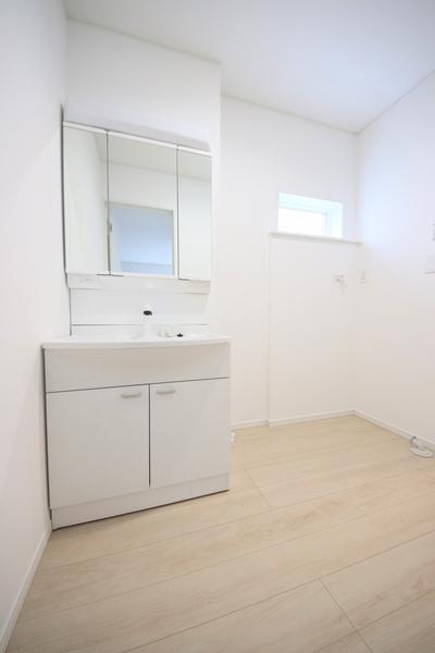 江南区亀田中島第3II　5号棟　全4棟
