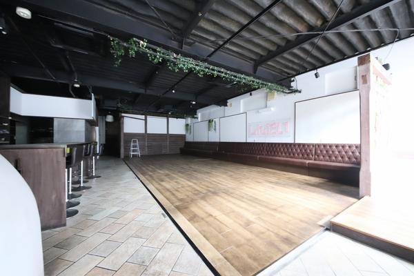 西区大学南2丁目　店舗