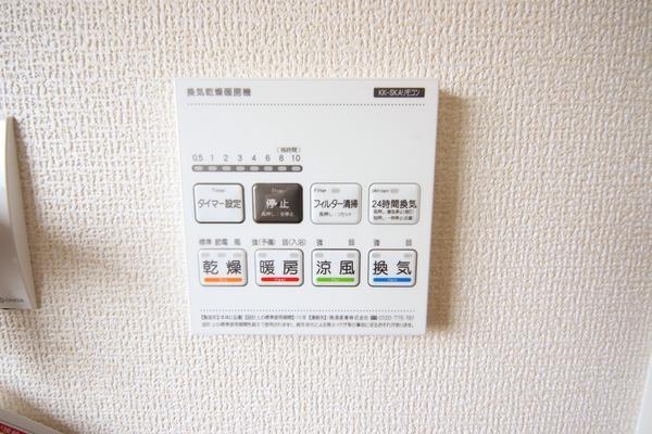 新発田市諏訪町３丁目の新築一戸建