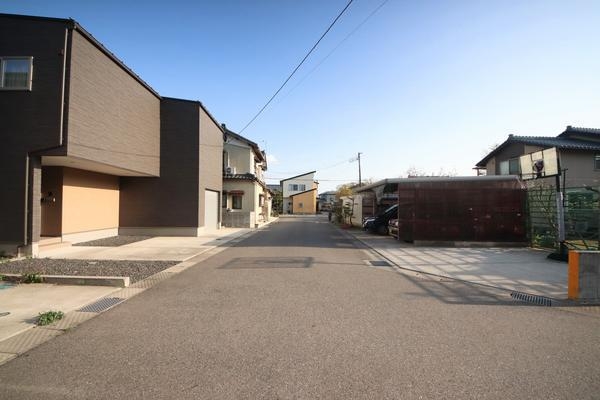 新潟市江南区横越東町１丁目の中古一戸建て