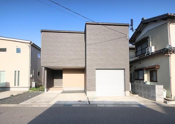 新潟市江南区横越東町１丁目の中古一戸建て
