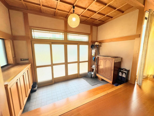 東区白銀2丁目　中古戸建