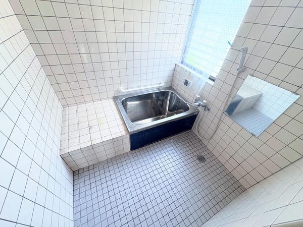 新潟市西区五十嵐中島４丁目の中古一戸建て