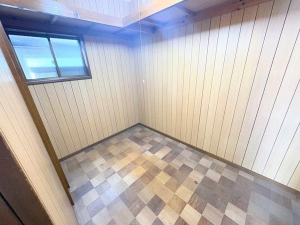 新潟市西区五十嵐中島４丁目の中古一戸建て