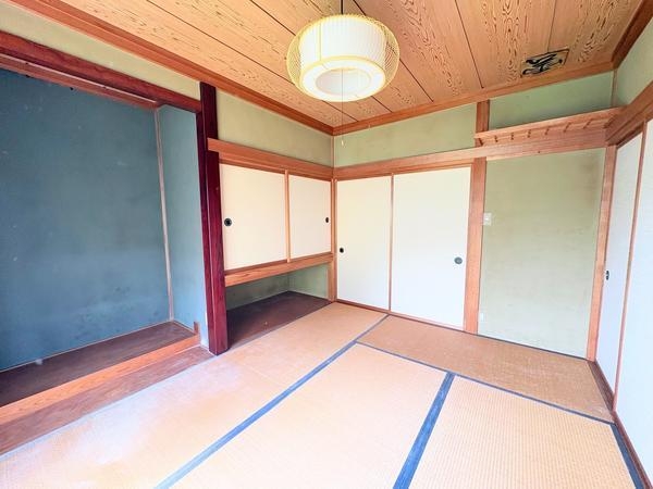 新潟市西区五十嵐中島４丁目の中古一戸建て