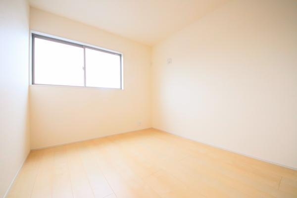 リーブルガーデン北区三軒屋町第1　1号棟　全1棟