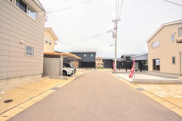 リーブルガーデン北区三軒屋町第1　1号棟　全1棟