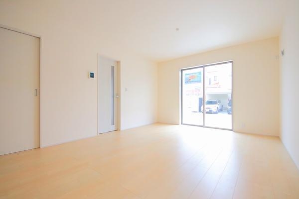 リーブルガーデン北区三軒屋町第1　1号棟　全1棟