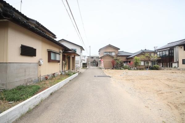 新潟市中央区上所中３丁目の新築一戸建