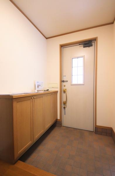 東区新松崎3丁目　中古戸建