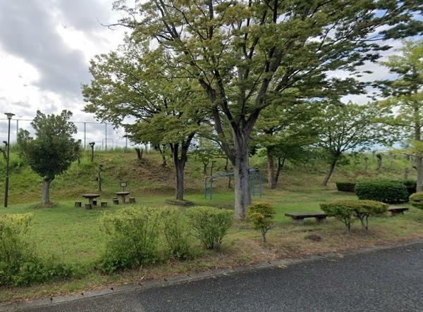 新潟市東区物見山２丁目の中古一戸建て(にしものみ緑地公園)