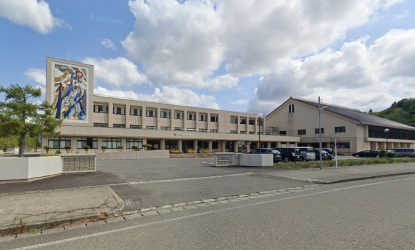 見附市学校町1丁目　新築戸建(見附市立見附中学校)