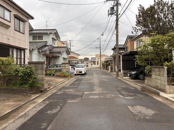西区小針7丁目　新築戸建