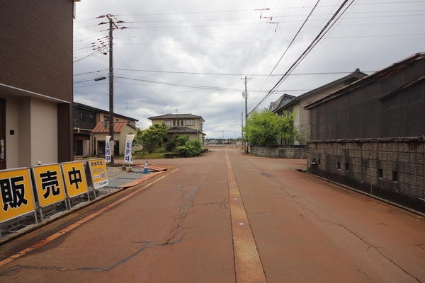 長岡市希望が丘南5丁目　新築戸建