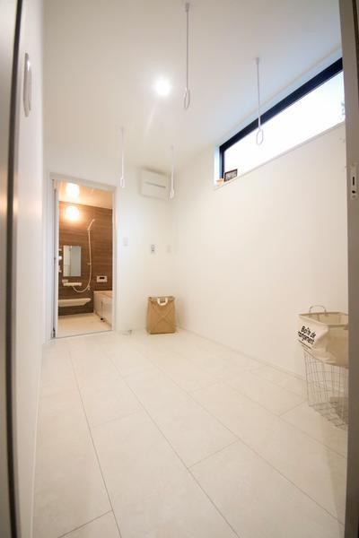 長岡市中島4丁目　新築戸建