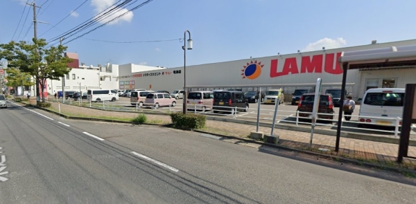 新潟市江南区所島１丁目の新築一戸建(ラ・ムー亀田店)