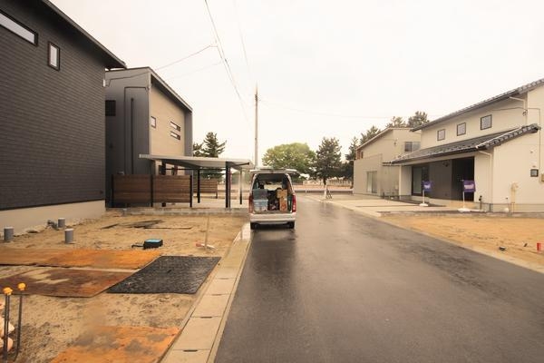 新発田市東新町4丁目　2号棟　全4棟
