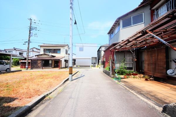 東区秋葉1丁目　売地