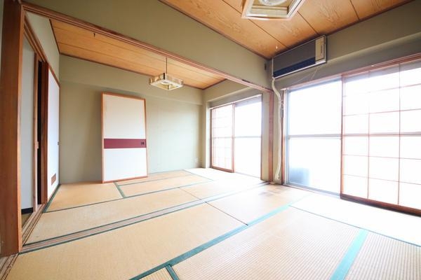 エスカイア大川前プラザ